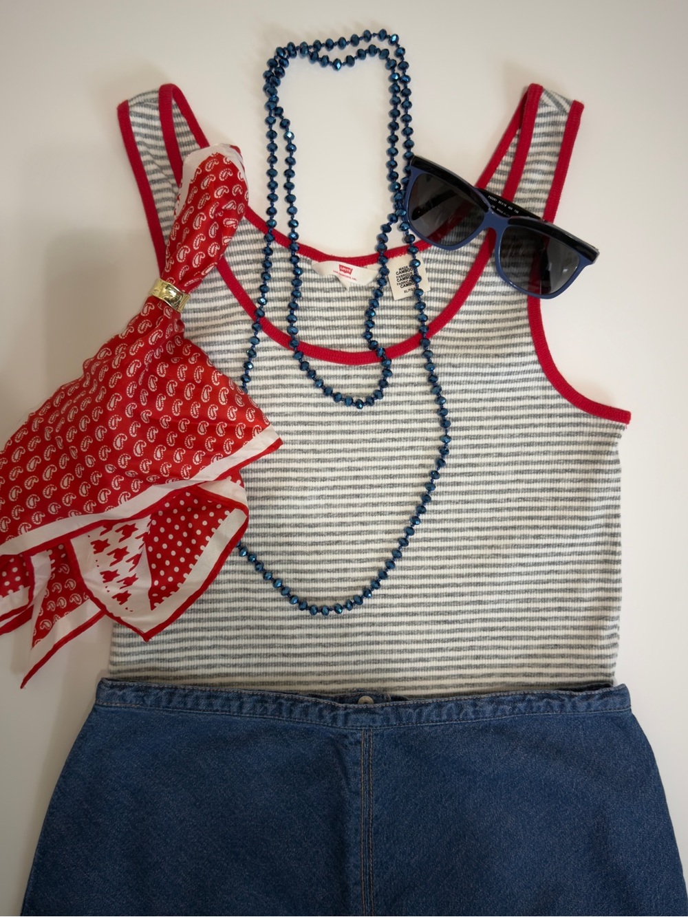 🇺🇸 Levi's Essential Ribbed Striped Ringer Tank Top Contrast Trim